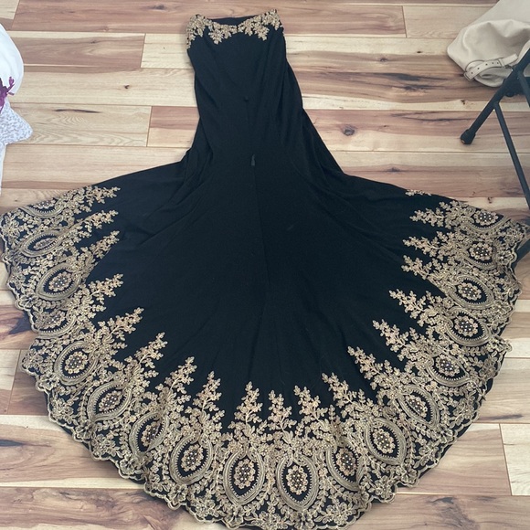 Two Piece Prom dress - Picture 5 of 5